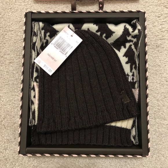 Juicy Couture 2 Piece Scarf and Hat Set - Picture 1 of 14